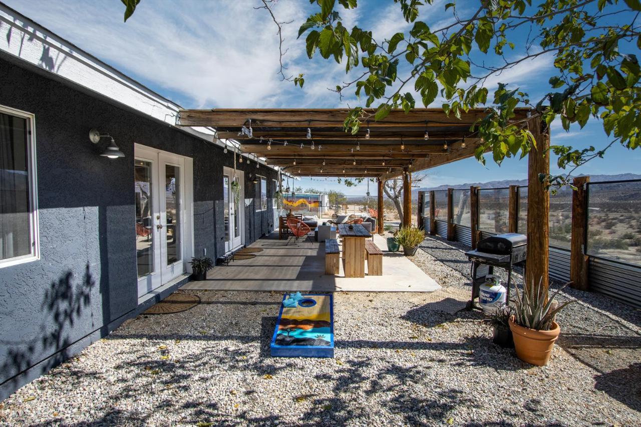 Sapphire Haven + Casita! Pool + Spa + Movie Theatre + 10 Min To Monument! Joshua Tree Eksteriør bilde